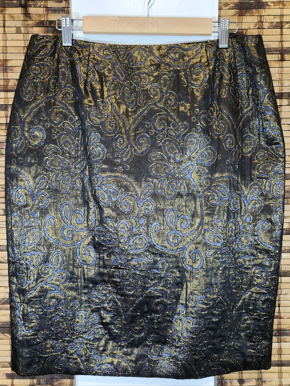 🏷️ Vintage Bill Blass Metallic Gold & Blue Brocade Pencil Skirt Size 14